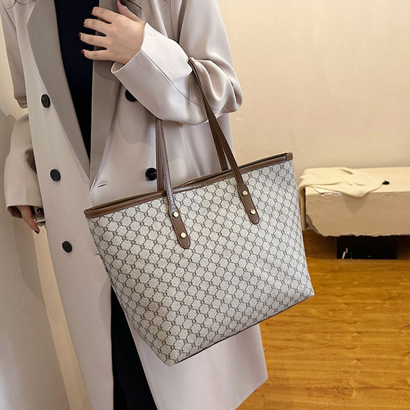 Thumbnail: Verona Tote Bag