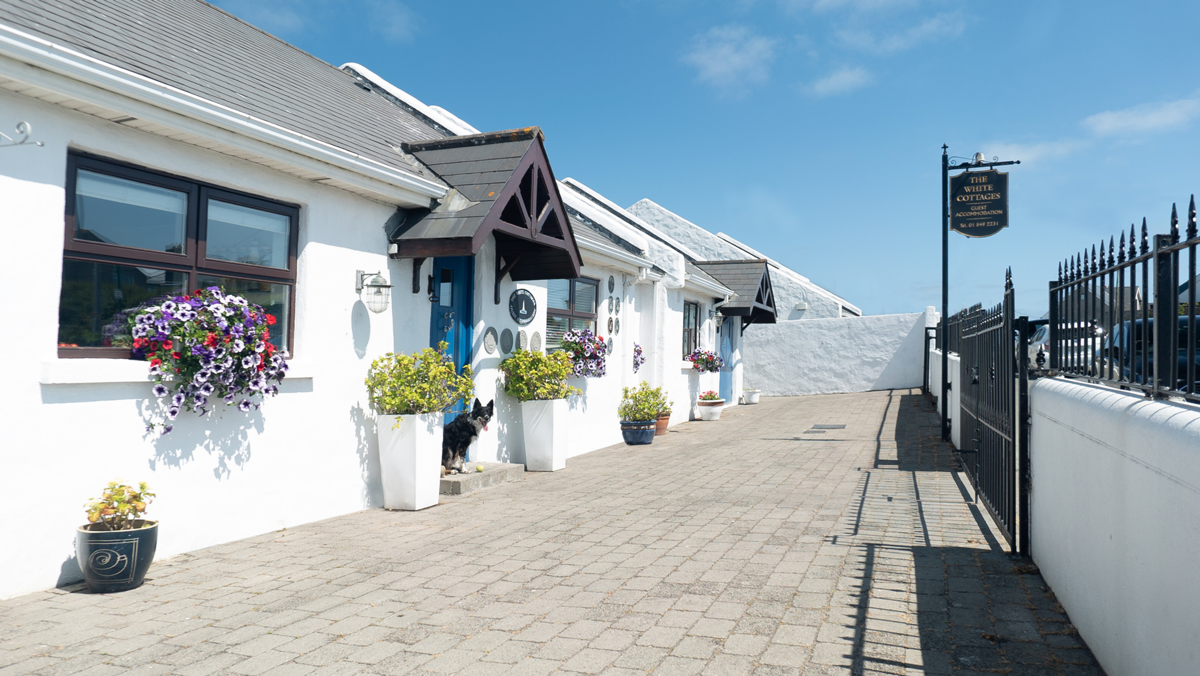 Reservations The White Cottages