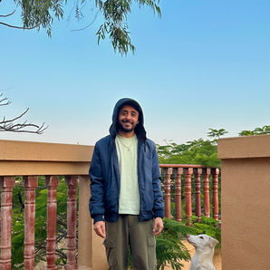 15x15 Vacation Capsule