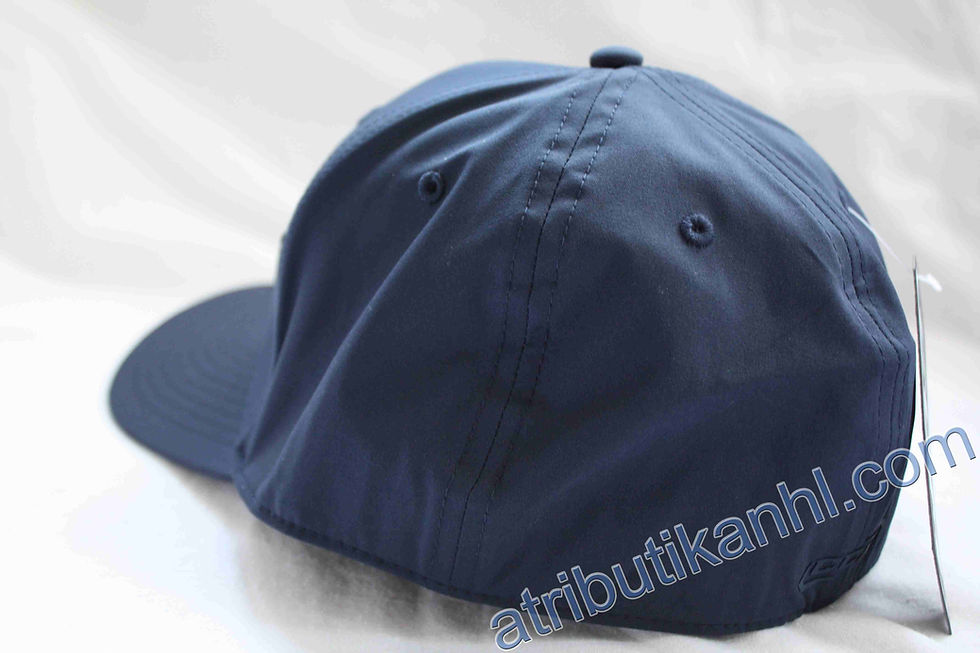 Миниатюра: Кепка с надписью ССМ