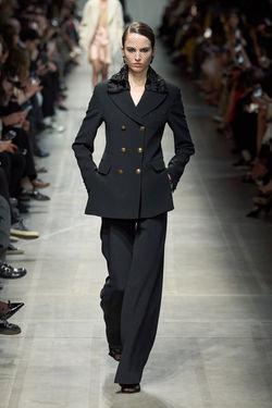 Lilli Ostendarp for Ermanno Scervino