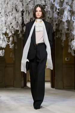 Lilli Ostendarp for Elisabetta Franchi