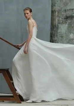 ELIE SAAB