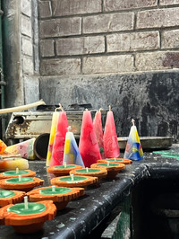 Asha Niketan candles