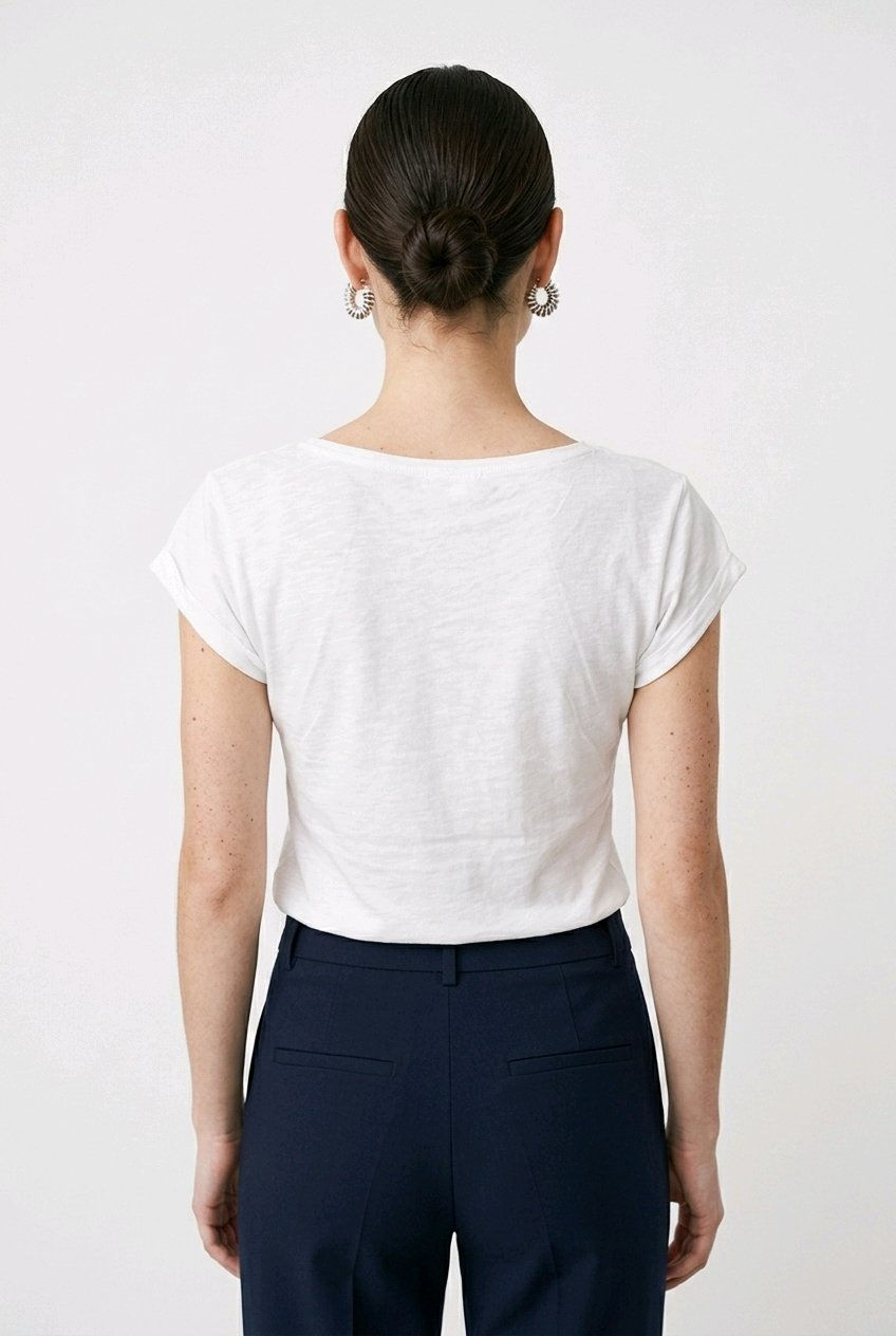 Thumbnail: T-shirt con scritta O mi alzo presto o mi alzo simpaica, scegliete voi