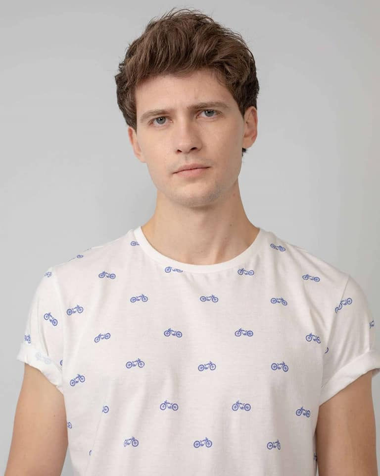 Thumbnail: T-shirt con motociclette all-over