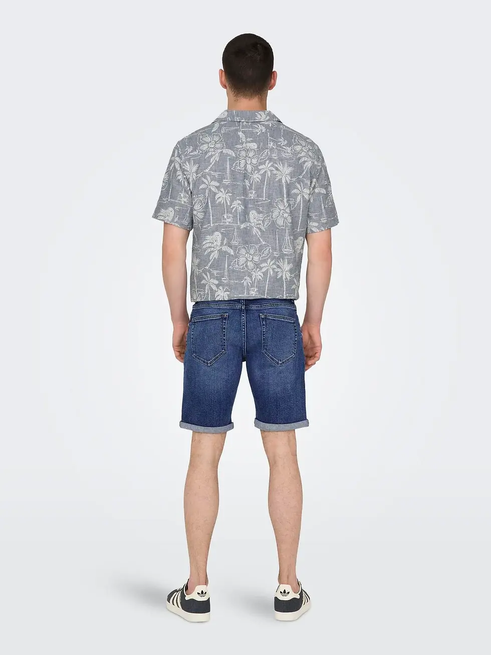 Thumbnail: Bermuda Jeans