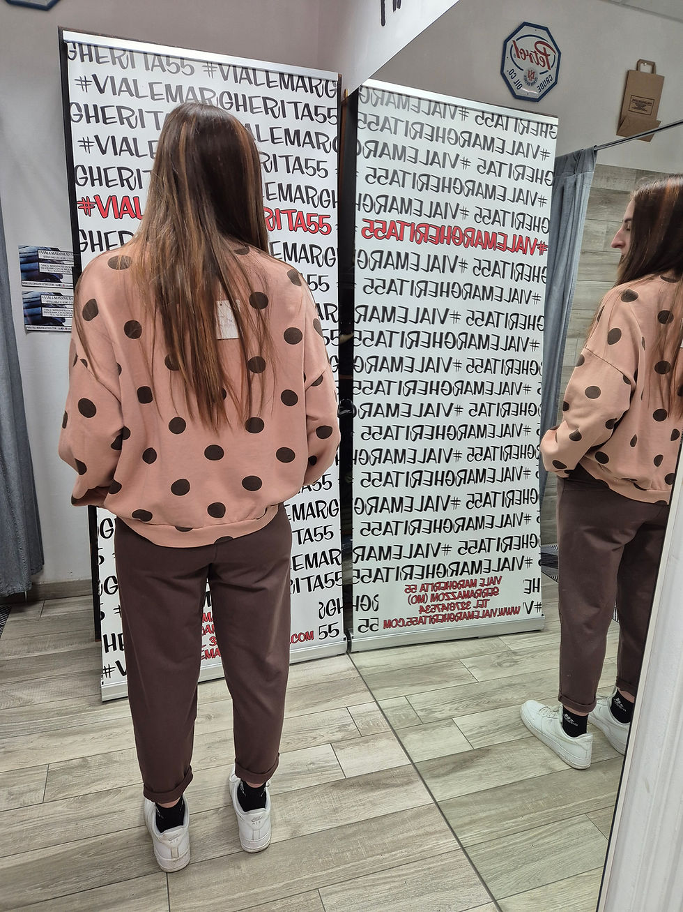 Thumbnail: Pantaloni tuta con risvoltini