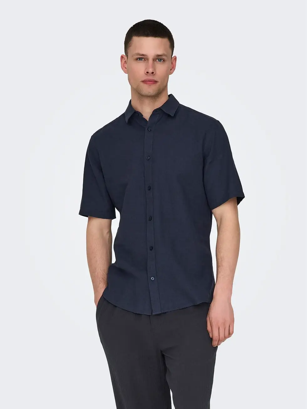 Miniatura: Camicia di lino basic a maniche corte