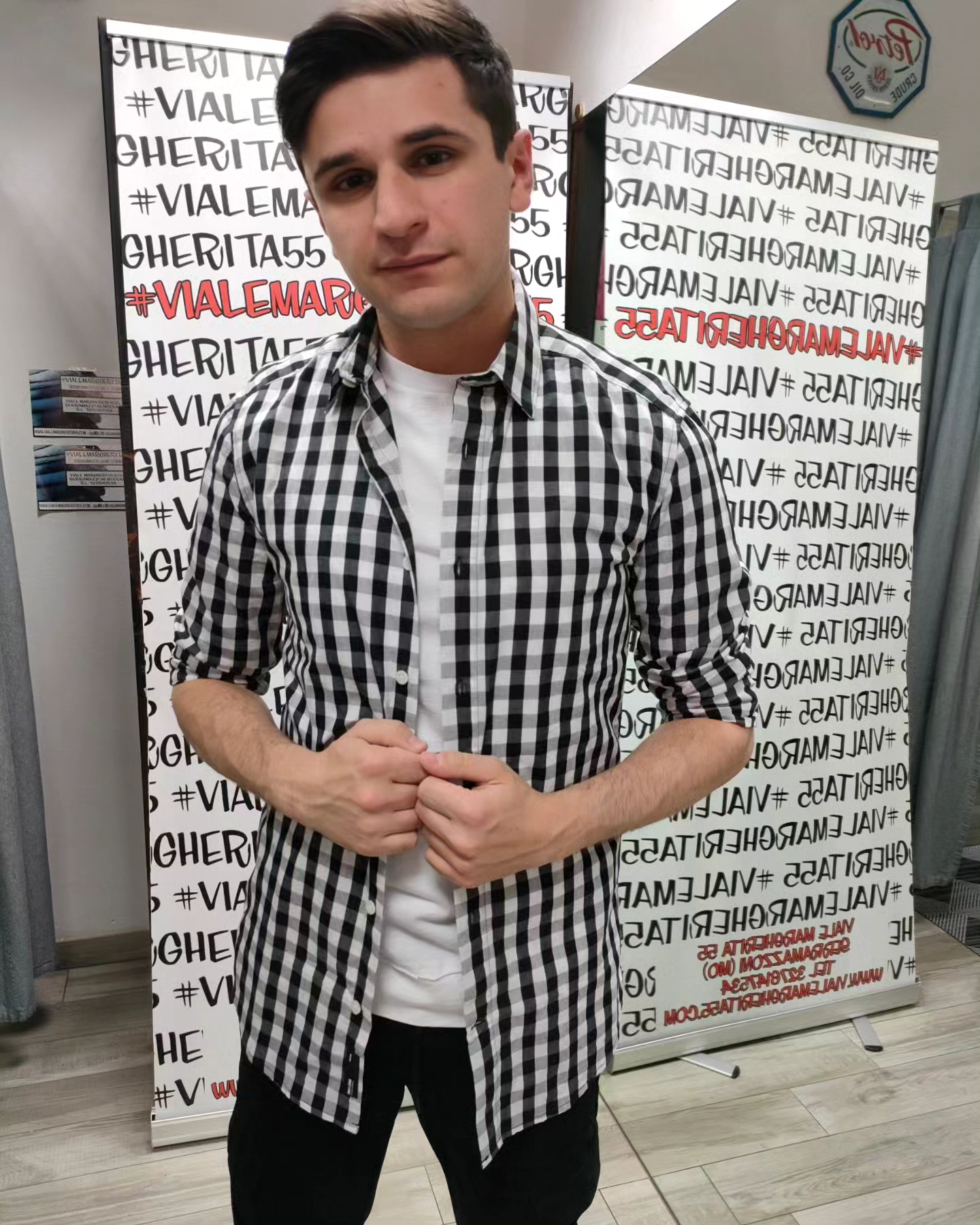 Camicia in popeline a scacchi nera e bianca