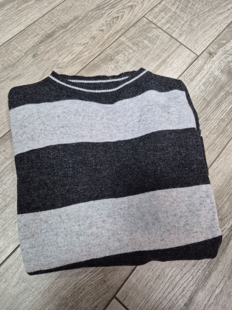 Thumbnail: Maglione a righe misto cashmere e lana