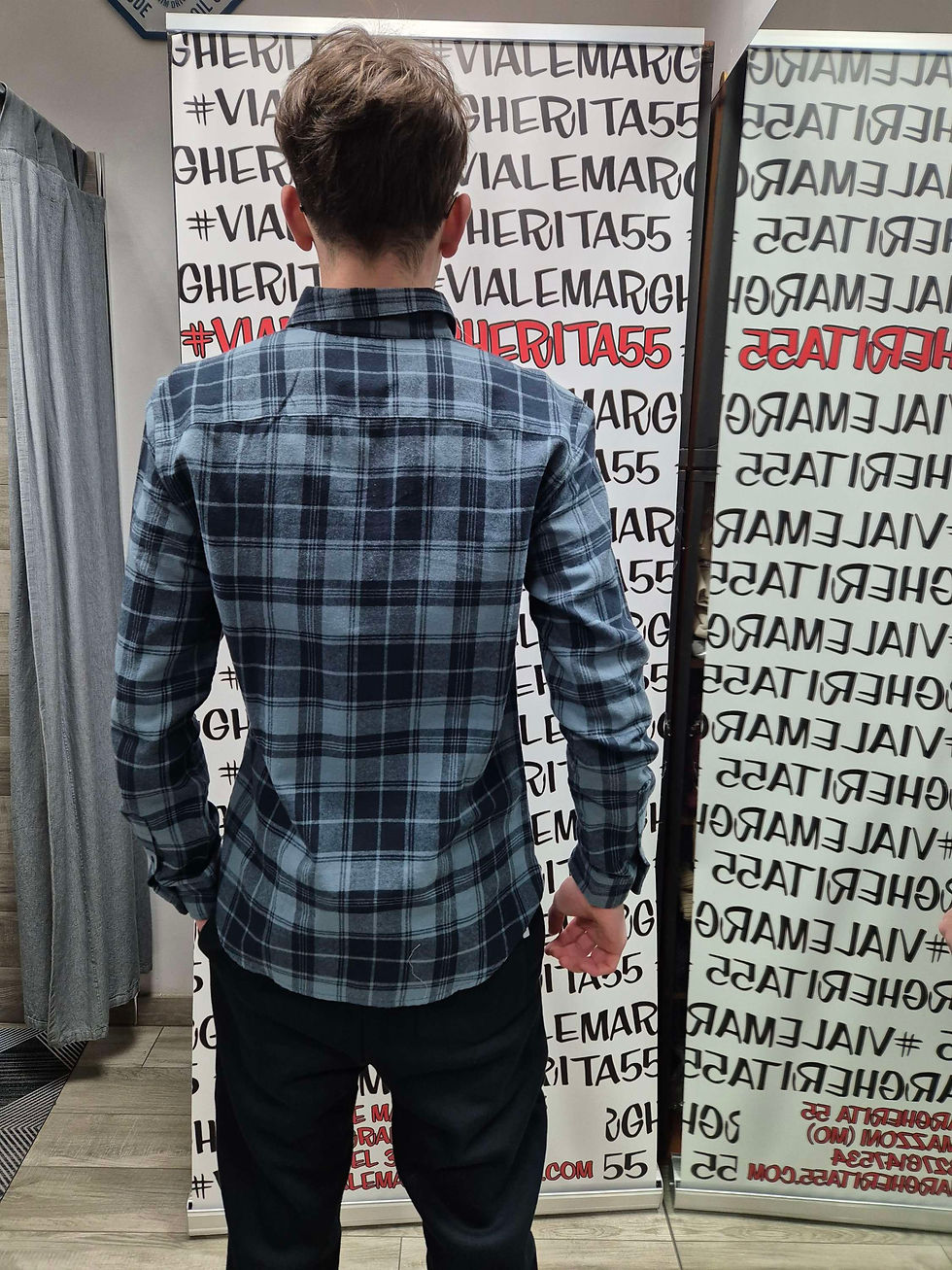 Thumbnail: Camicia a quadri