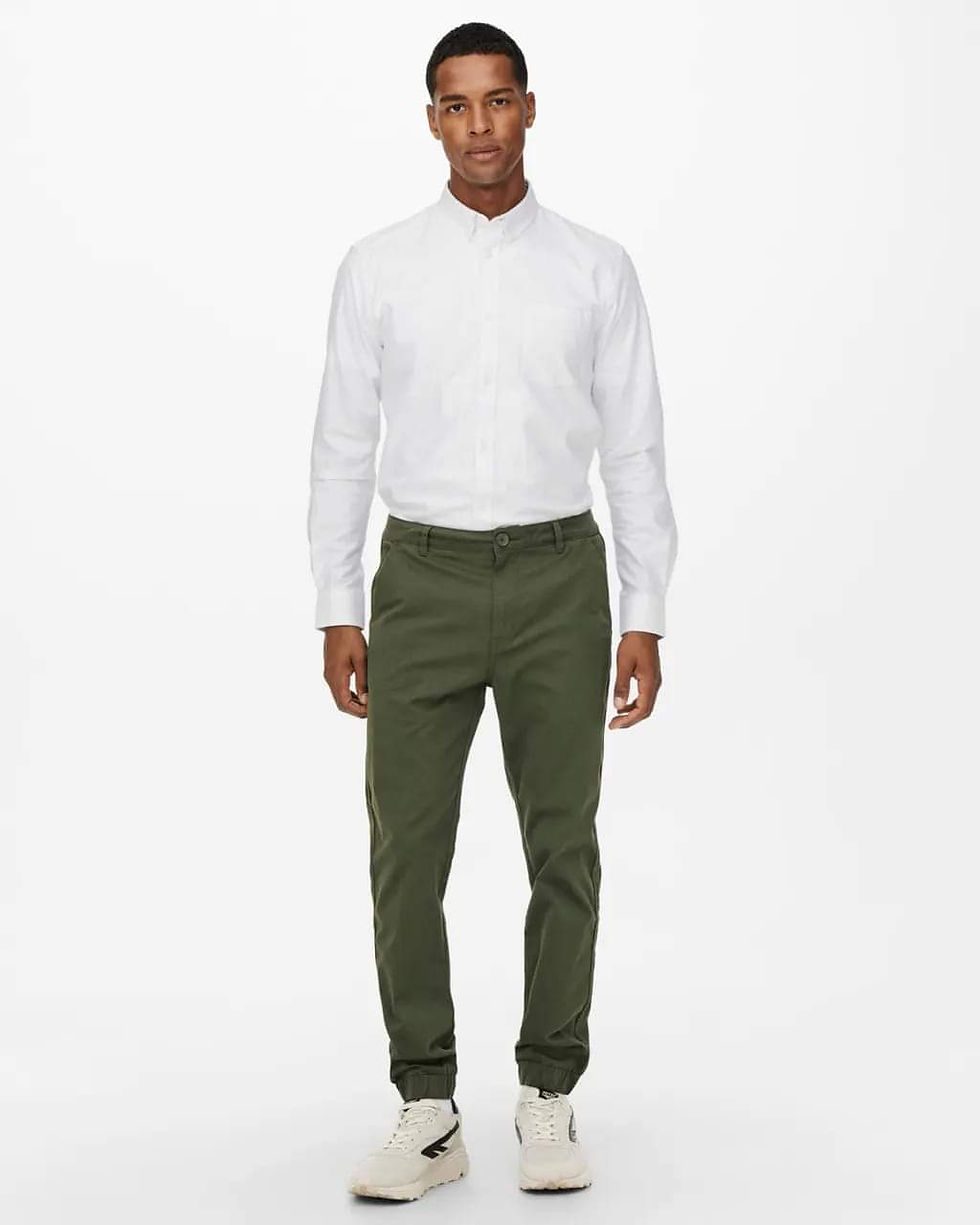 Thumbnail: Camicia con taschino regular modello oxford