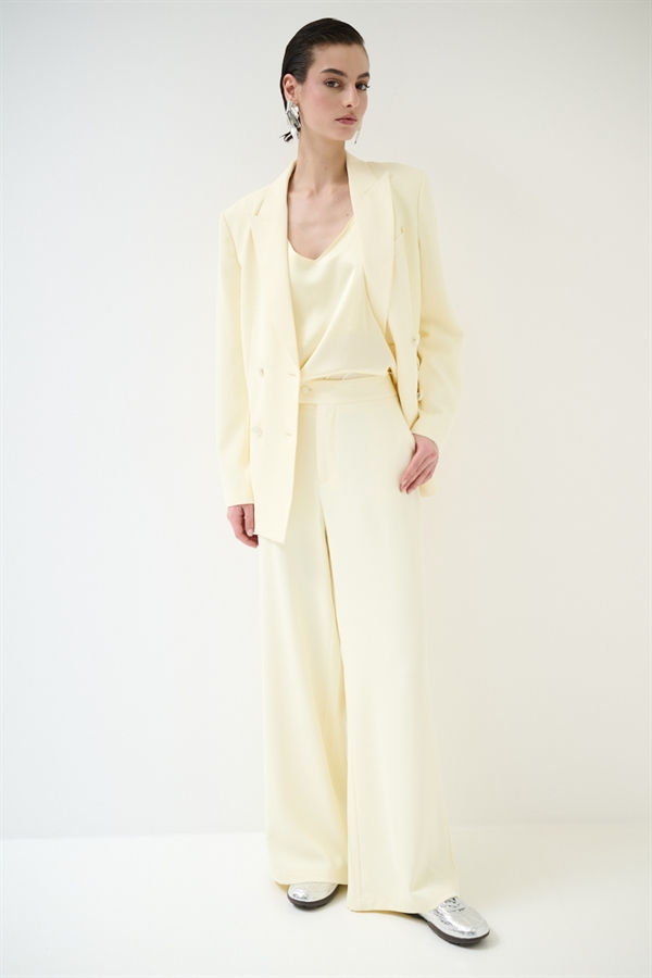 Thumbnail: Blazer monopetto con revers giallo pallido