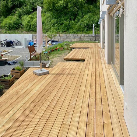 Lärche Terrasse Köhnemann Konstruktionen Holzbau Zimmerei Tischlerei