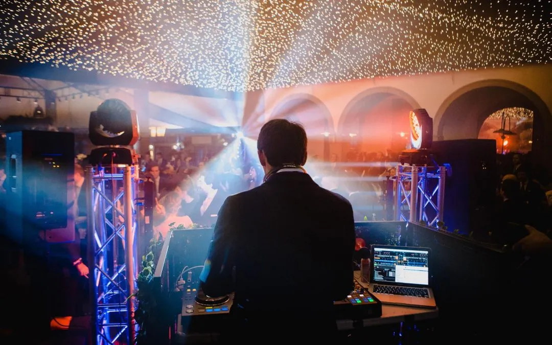 dj sala guapa boda evento privado.webp