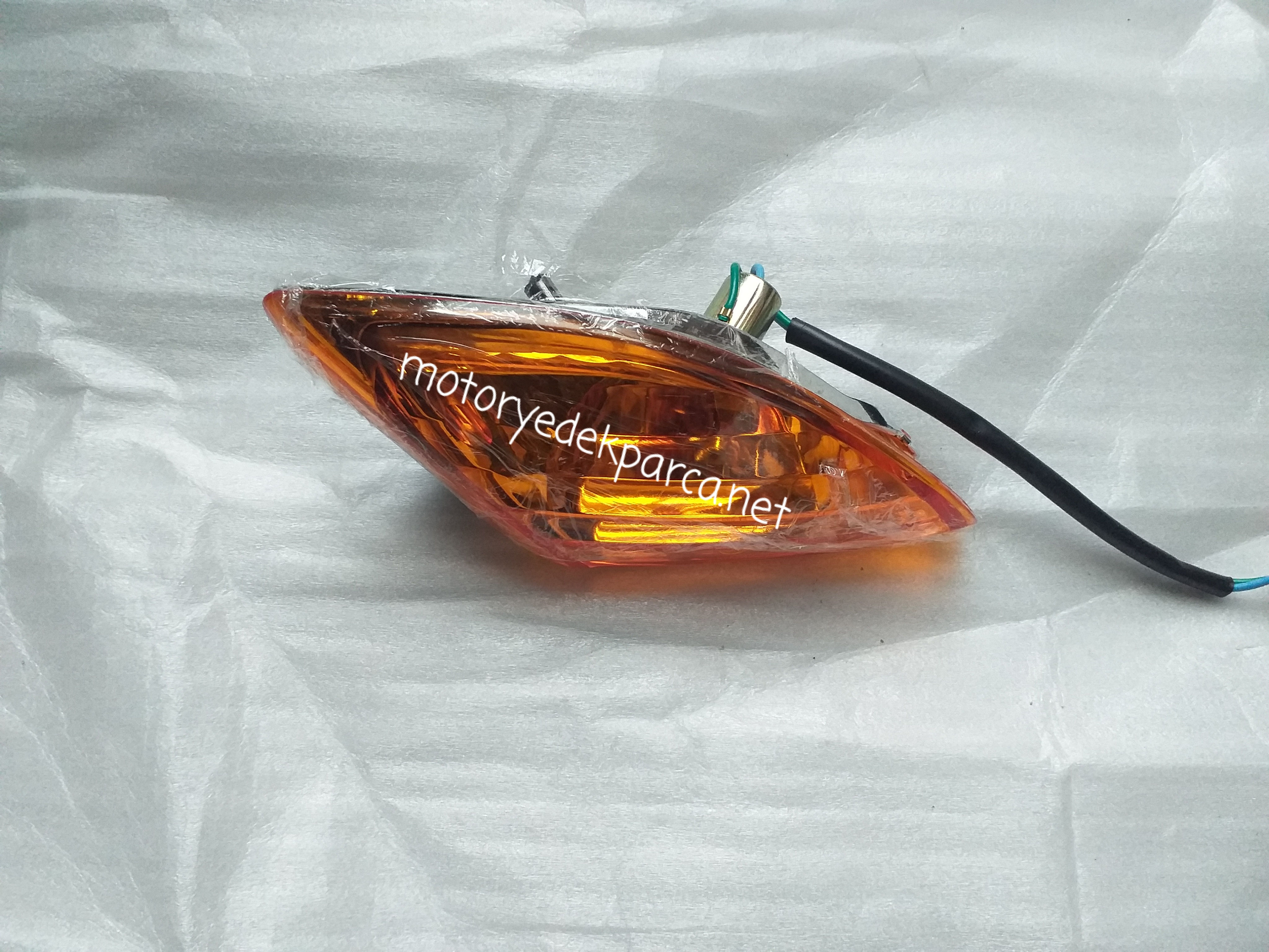 YUKİ PICASSO ÖN SİNYAL SAĞ 