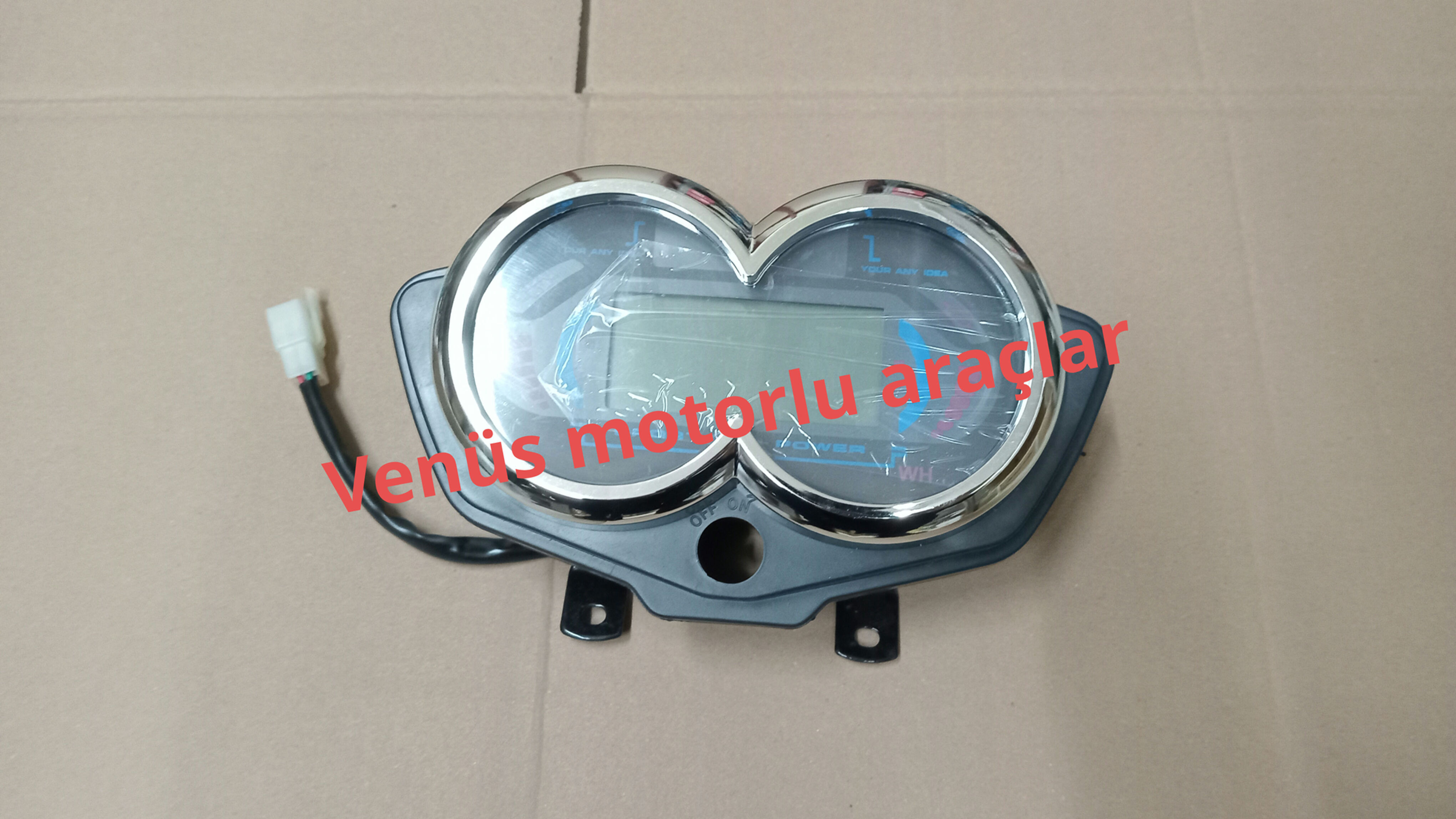 GF 700 KM SAATI DIGITAL