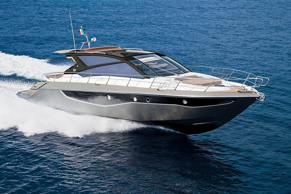 Cranchi 60 cruising offshore Saint-Tropez