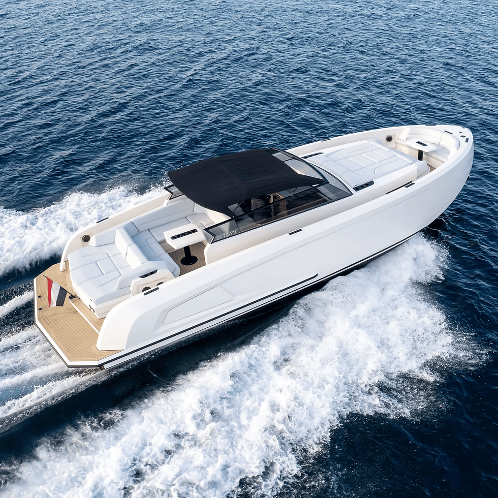 Vanquish 45 open yacht for French Riviera charter, Mediterranean VQ day rental with Navélia Yacht Charter