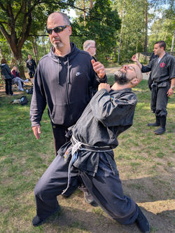 PXL_20250822_082718012.RAW-01.COVER