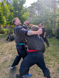 PXL_20250822_082806488.RAW-01.COVER