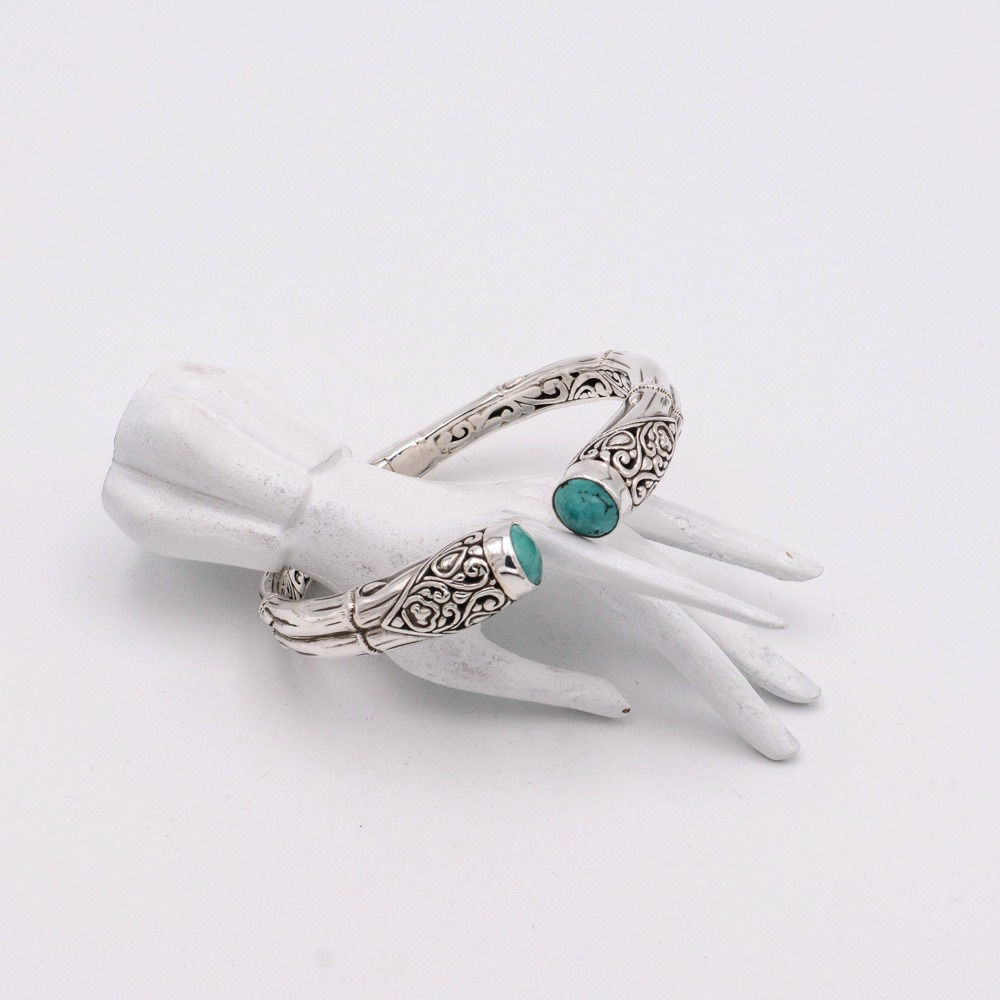 TURQUOISE BANGLE