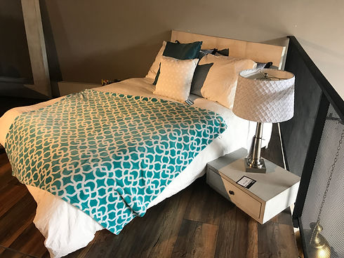 LINEA PLATINO-CAMA CHOCOLATINA.jpeg
