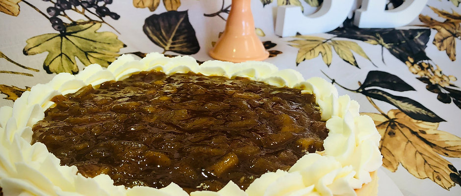 Cinnamon Apple Cheesecake