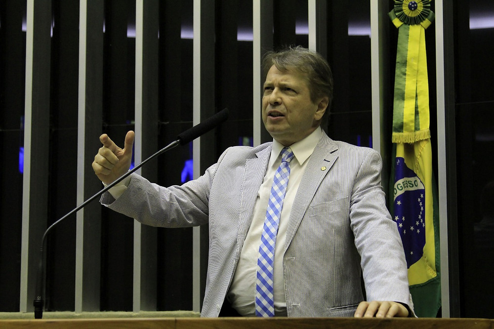 Bibo Nunes preside debate sobre Reconhecimento Facial.
