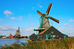 Dep_Zaanse Schans_Netherlands.jpg