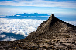 Climb-Mount-Kinabalu-Sabah.jpg