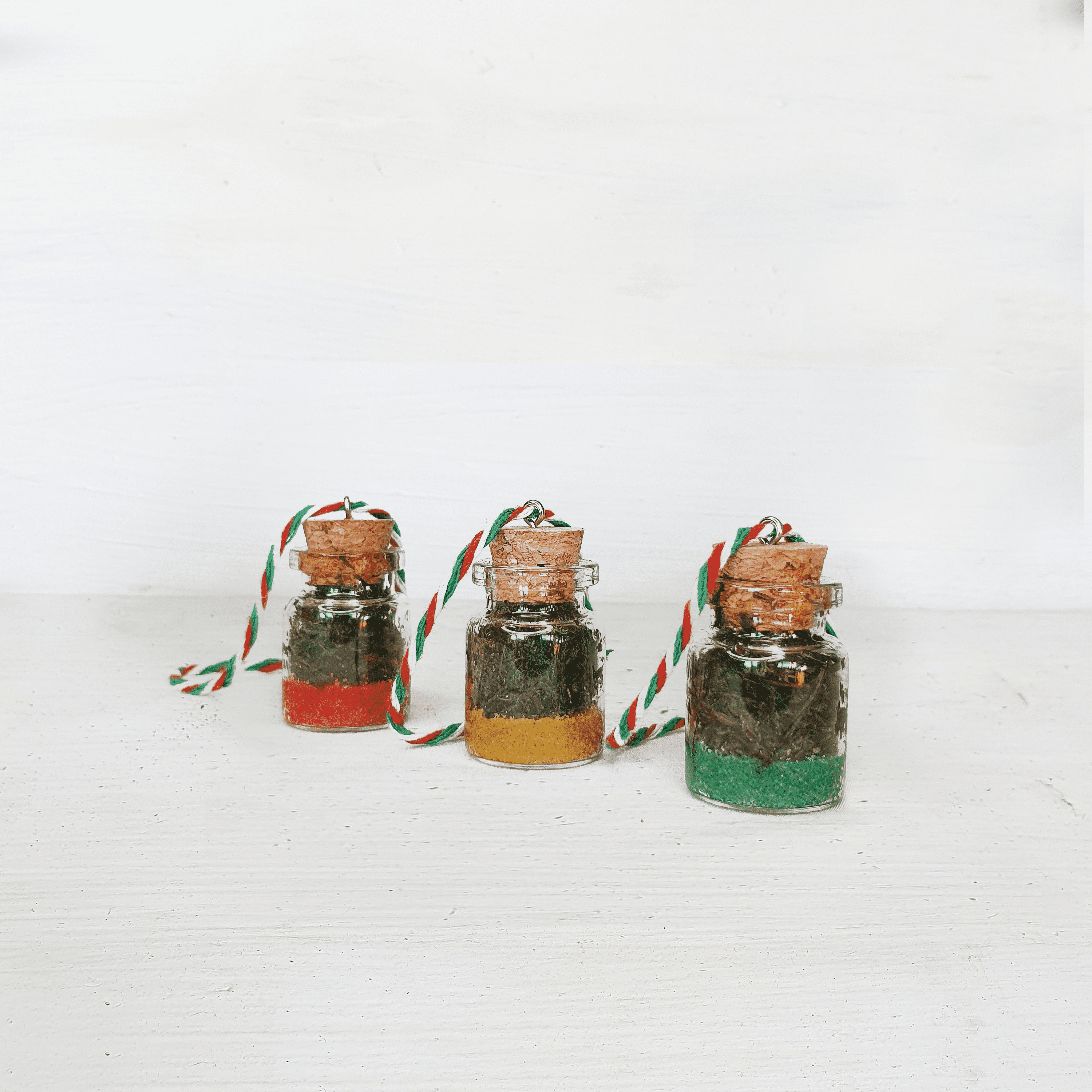The Tiny Moss Terrarium Christmas Baubles | Just 2x3cm! Zero Plastic