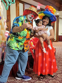 Call Chris for fun birthday party entertainment with balloons in Waipahu.