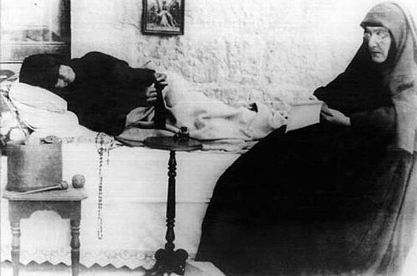 St Rafqa/Rafka/Rebecca Old image