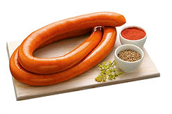 Longanisse forte, fabrication artisanale, Comptoir des Salaisons, Provence Charcuterie