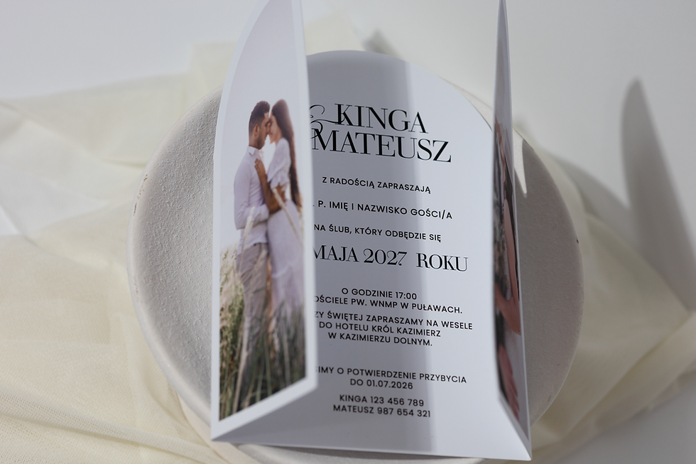 Miniatura: Zaproszenie ze zdjęciem w kształcie łuku