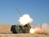 आत्मनिर्भरतेमुळे भारत अधिक बलवान