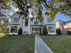 Gutter repair on residential home in Houston, TX