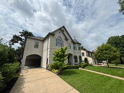 Seamless Gutters Houston TX