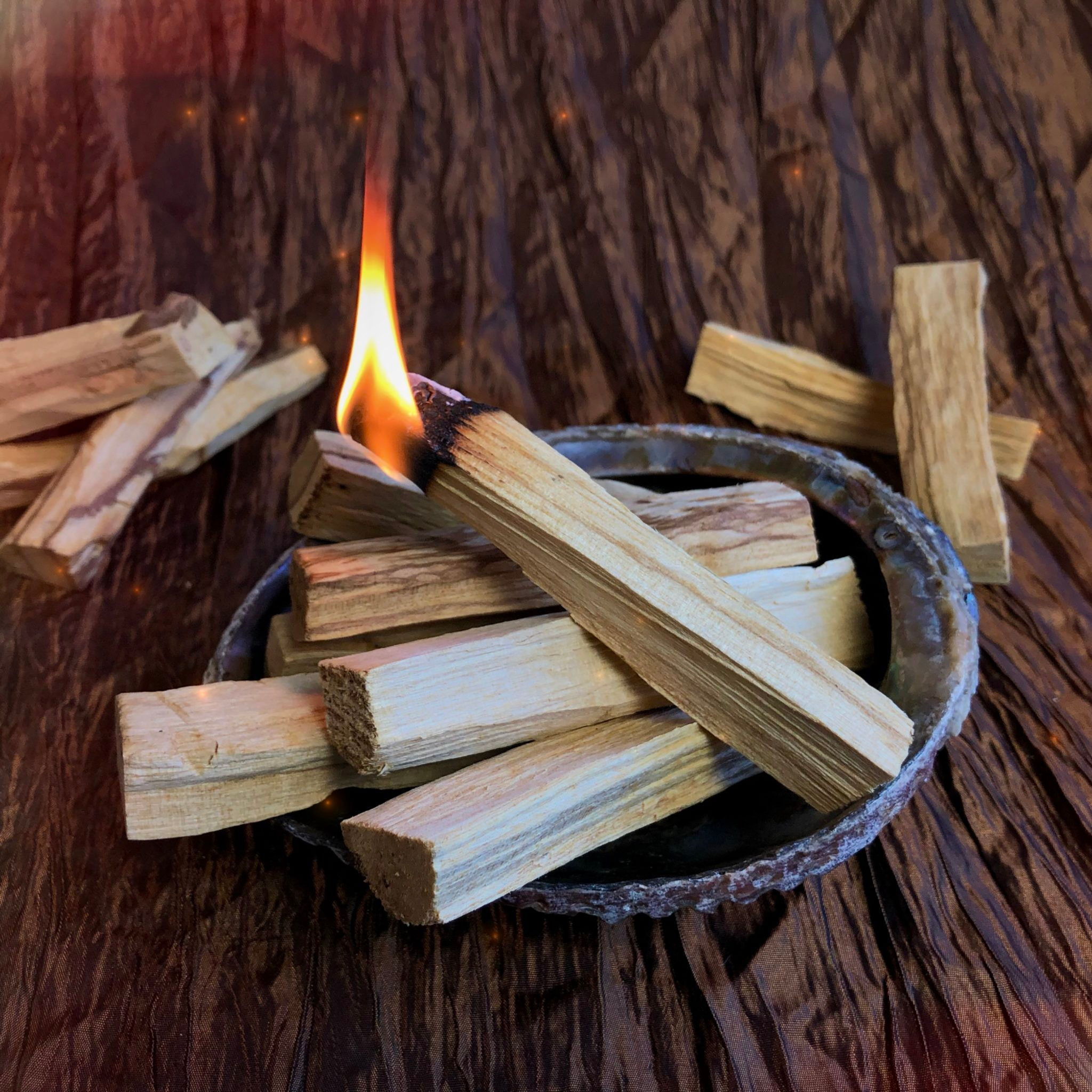Palo Santo (Holy Wood)