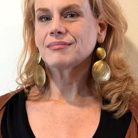 Mentoring Women in the Middle