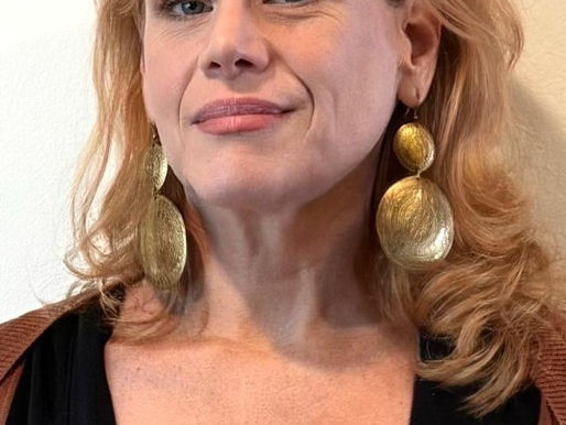 Mentoring Women in the Middle