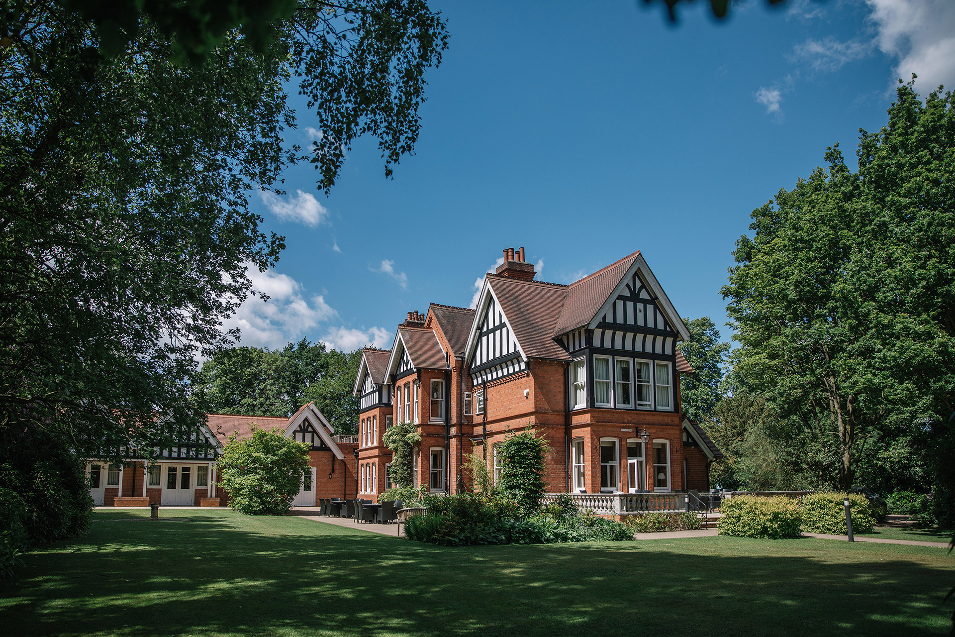 Dower House Hotel in Woodhall Spa