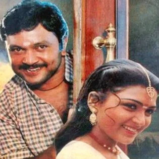 Khushbu and Prabhu in Chinna Thambi.