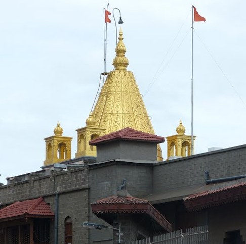 Sai_baba_samadhi_mandir_.jpg