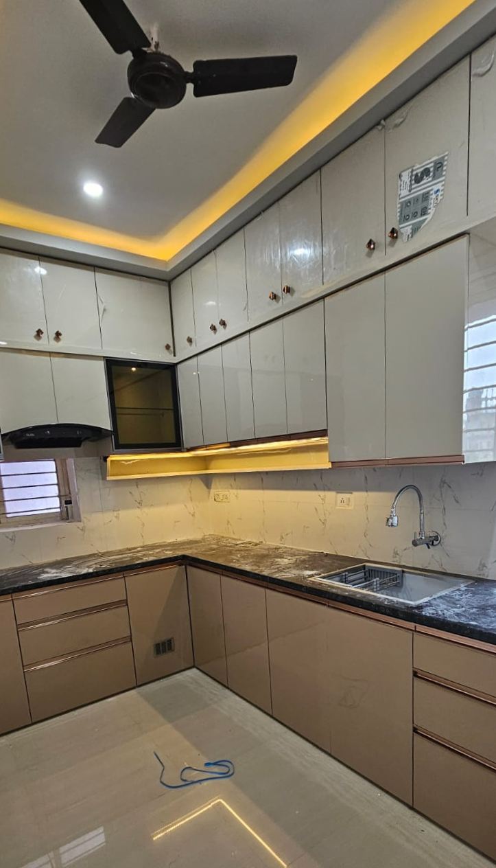 Modular Kitchen Design @1.17* L | Sun Infra Interio, Bhubaneswar, image size:723x1264