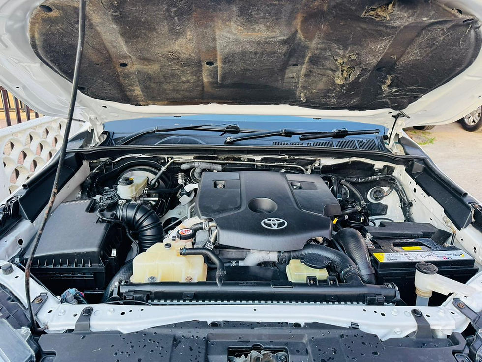 Thumbnail: 2020 Toyota Hilux 2.4GD-6 E/C: 89000km, FSH, Manual, Diesel.