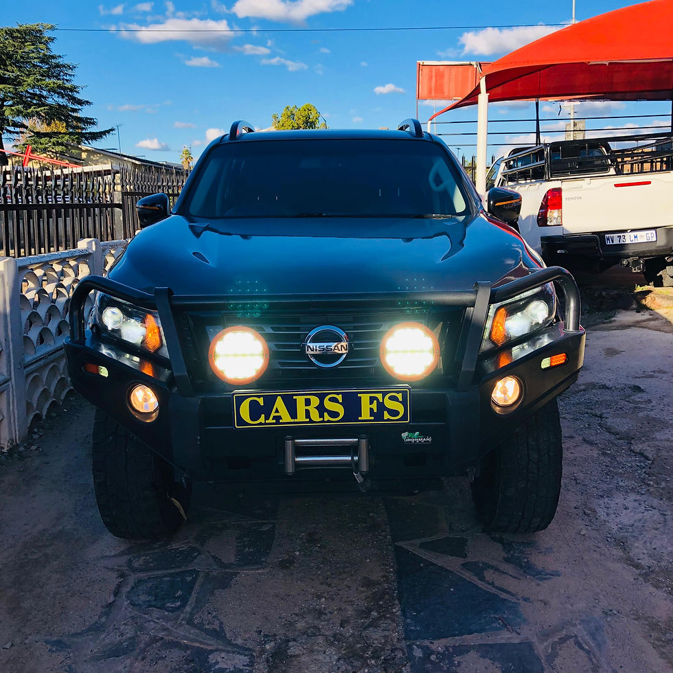 Thumbnail: 2020 Nissan Navara Stealth 2.3 Full-house 4x4: 97000km, FSH, Auto, Diesel.