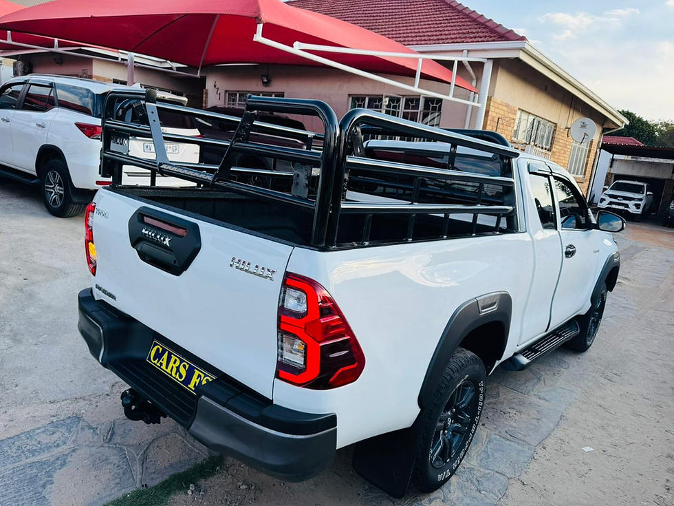 Thumbnail: 2020 Toyota Hilux 2.4GD-6 E/C: 89000km, FSH, Manual, Diesel.